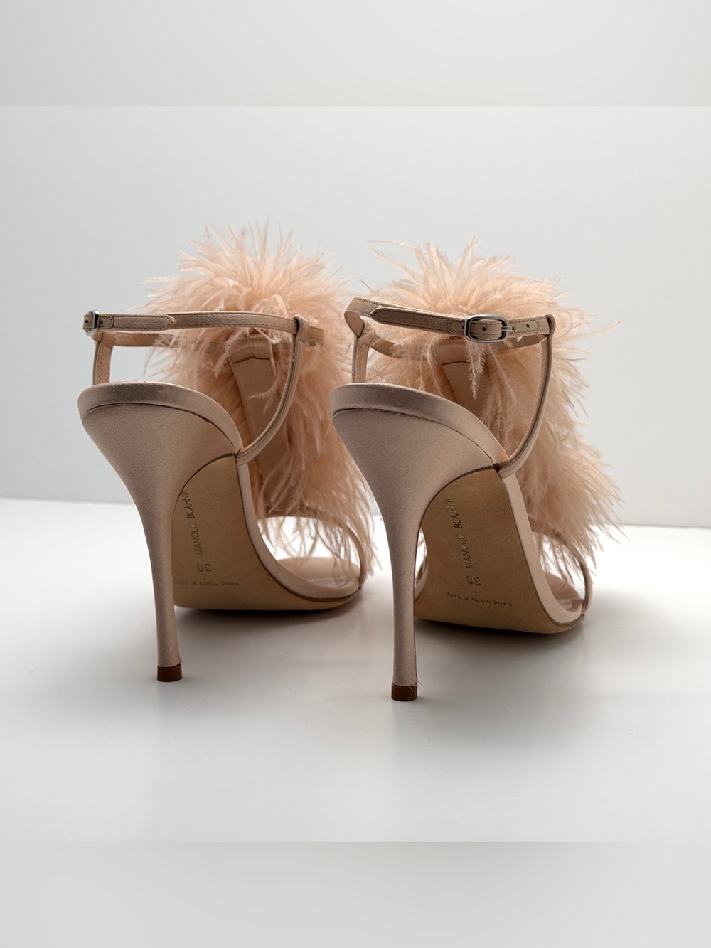Manolo Blahnik Blush Feather-Trim Slingback Heels - NIB EU38 - Picture 2 of 9